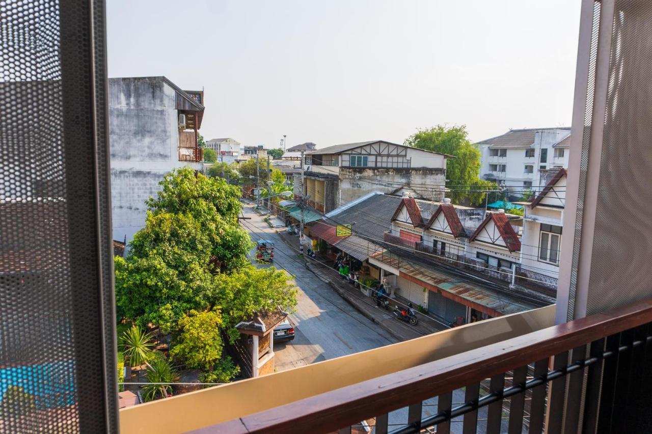 Wealth Boutique Hotel Chiang Mai Dış mekan fotoğraf