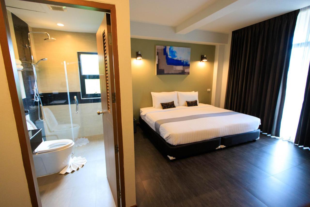 Wealth Boutique Hotel Chiang Mai Dış mekan fotoğraf